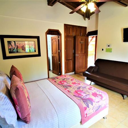 Amazilia Hotel Cerritos Zewnętrze zdjęcie