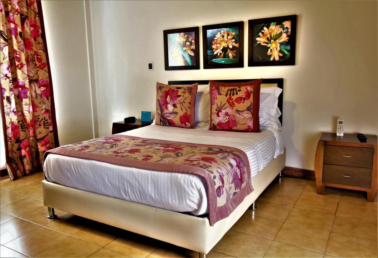 Amazilia Hotel Cerritos Zewnętrze zdjęcie