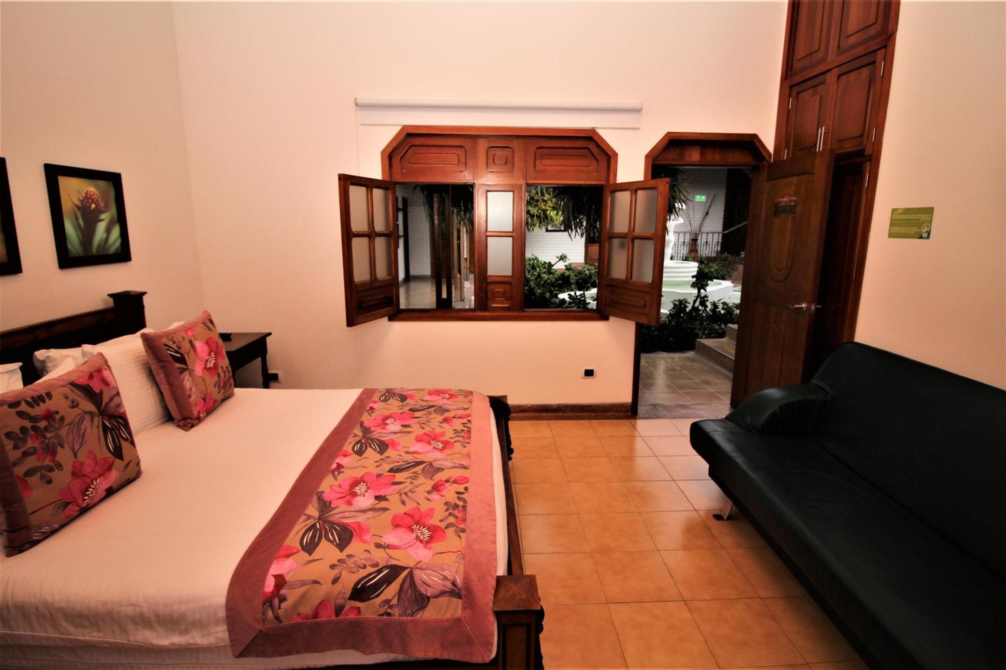 Amazilia Hotel Cerritos Zewnętrze zdjęcie