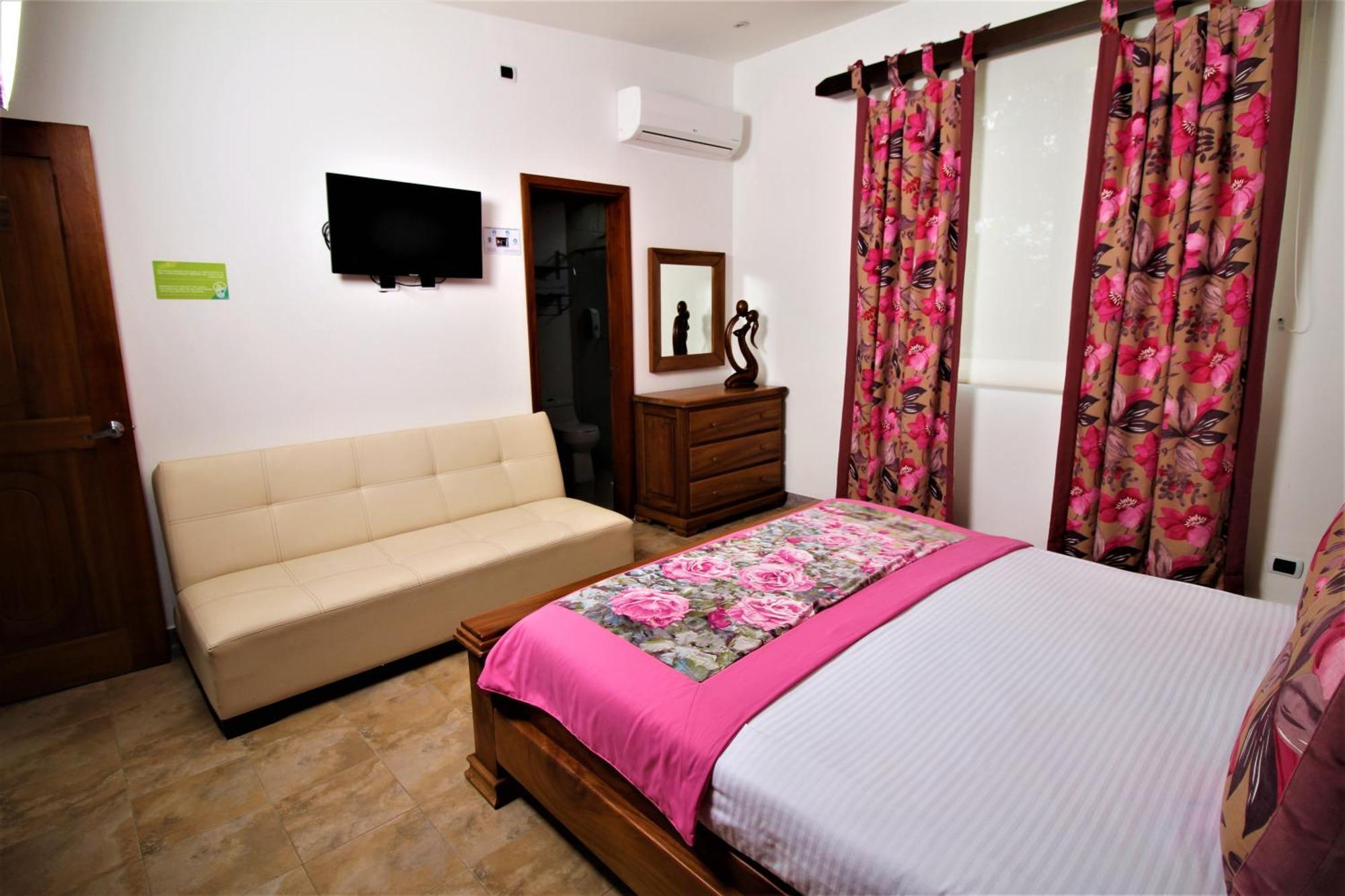 Amazilia Hotel Cerritos Zewnętrze zdjęcie