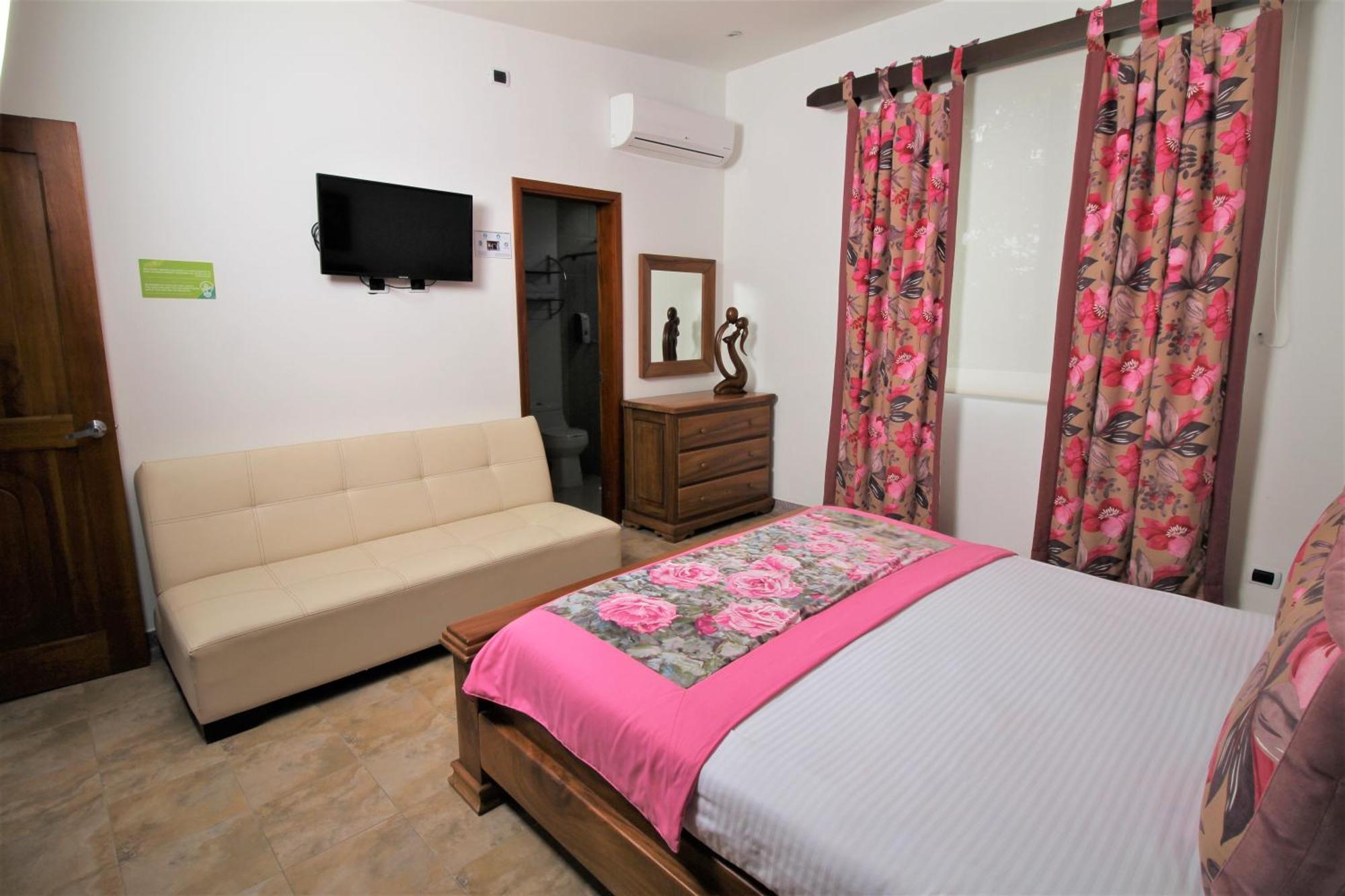 Amazilia Hotel Cerritos Zewnętrze zdjęcie